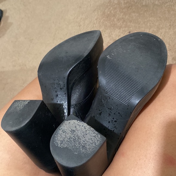 Steve Madden Loring Black Leather Boots - Picture 7 of 8